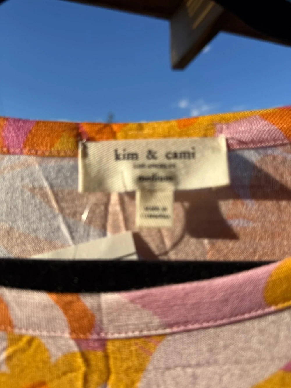 Kim & Cami Pink and Orange Tropical Print Short Sleeve Tee - Picture 7 of 7
